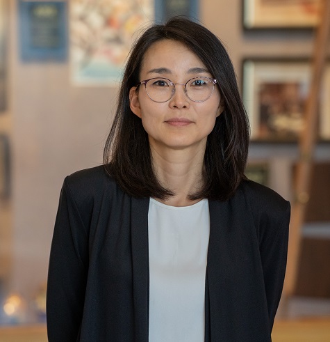 Doeun Choe Small